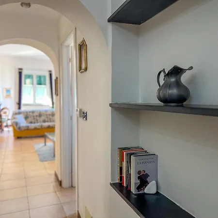 Apartment Lovingenoa - White House *