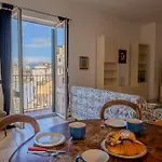 Lovingenoa - White House Генуя
