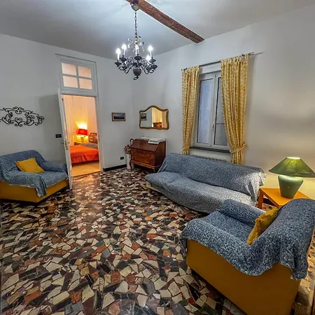 Lovingenoa - Prione - White House *